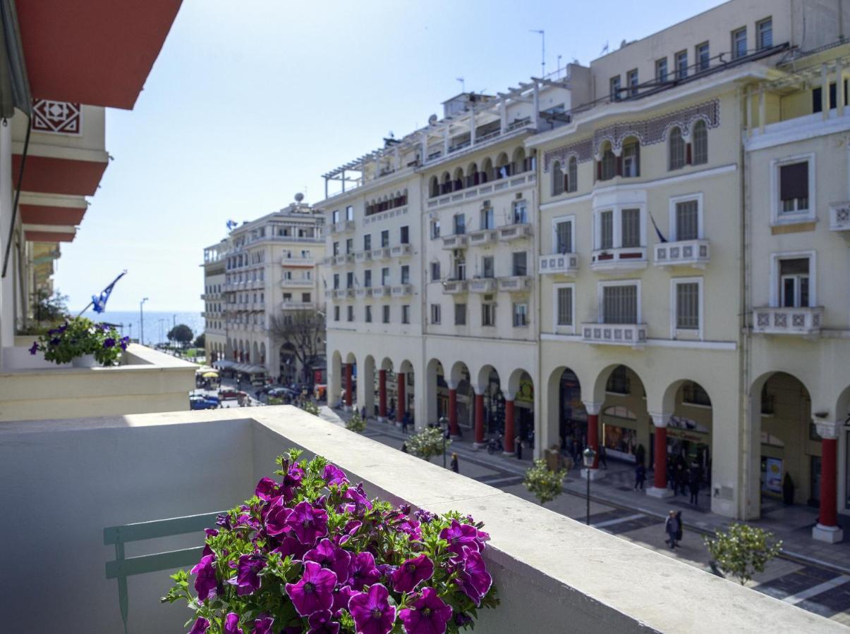 4 Travelers Apartment Thessaloniki Exterior photo