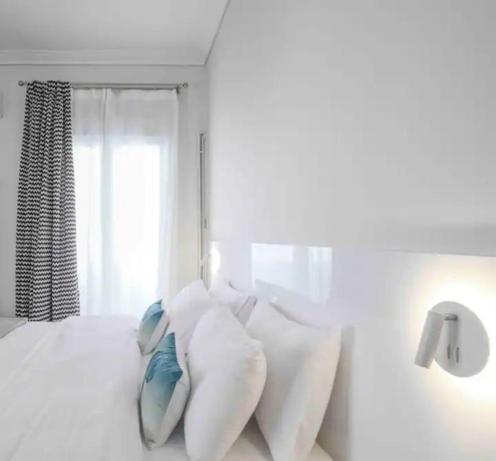 4 Travelers Apartment Thessaloniki Exterior photo
